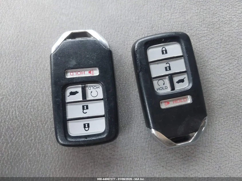 Honda Cr-v 1.5l Ex, снимка 11 - Автомобили и джипове - 53773545