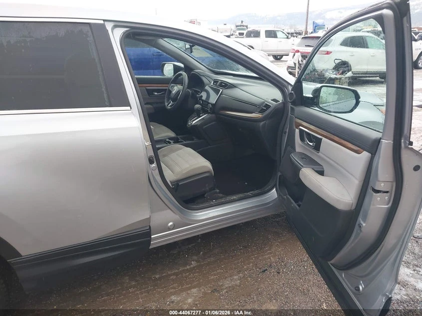 Honda Cr-v 1.5l Ex, снимка 5 - Автомобили и джипове - 53773545