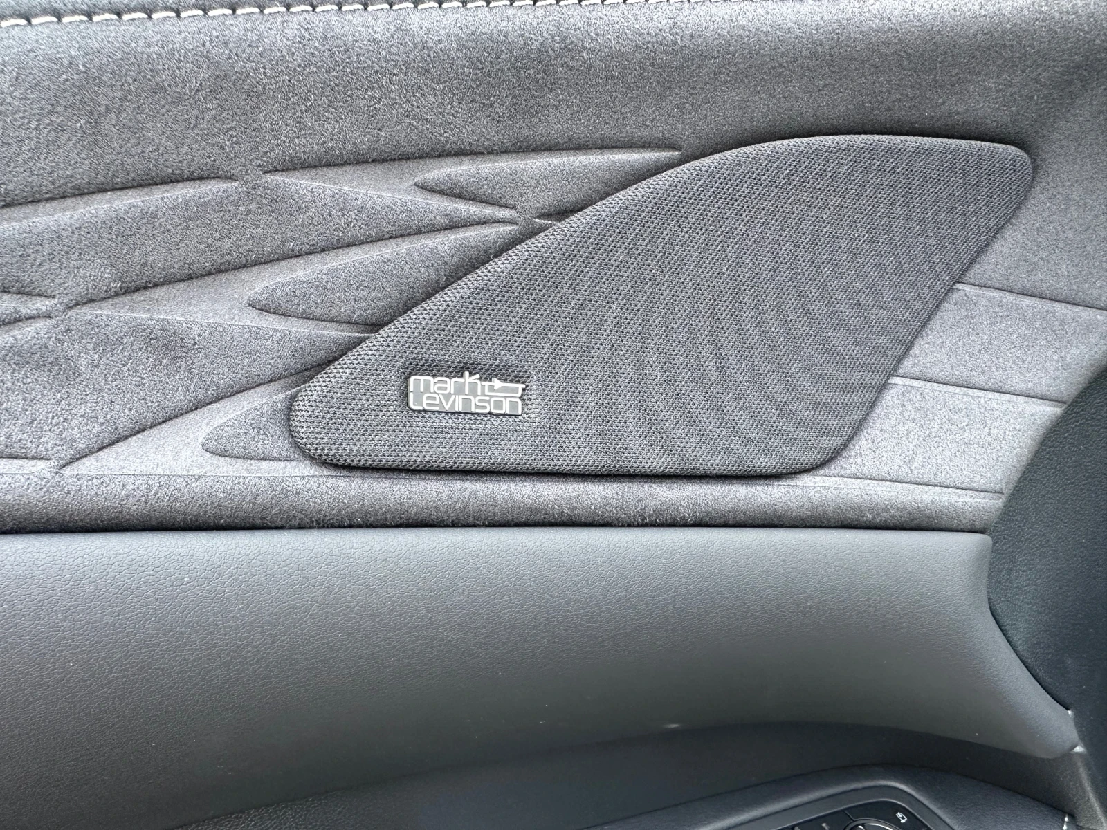 Lexus RX 450h plus Luxury, снимка 15 - Автомобили и джипове - 53899350