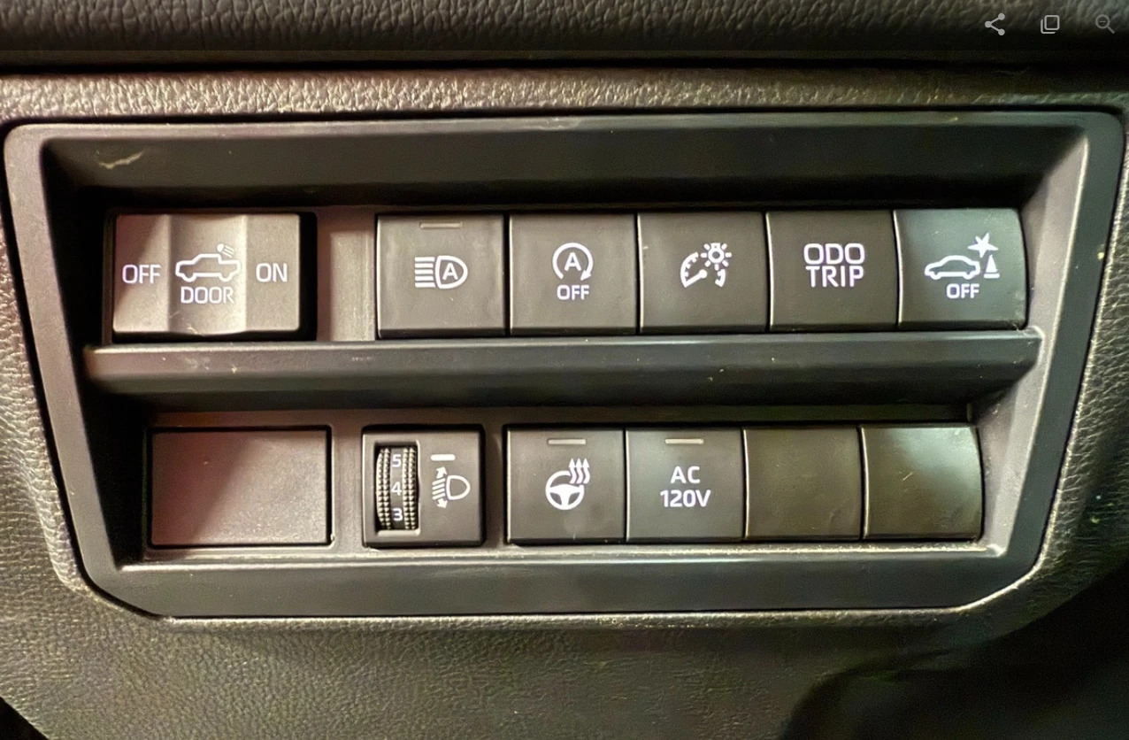 Toyota Tundra LIMITED* CREWMAX* NIGHTSHADE, снимка 14 - Автомобили и джипове - 53900525