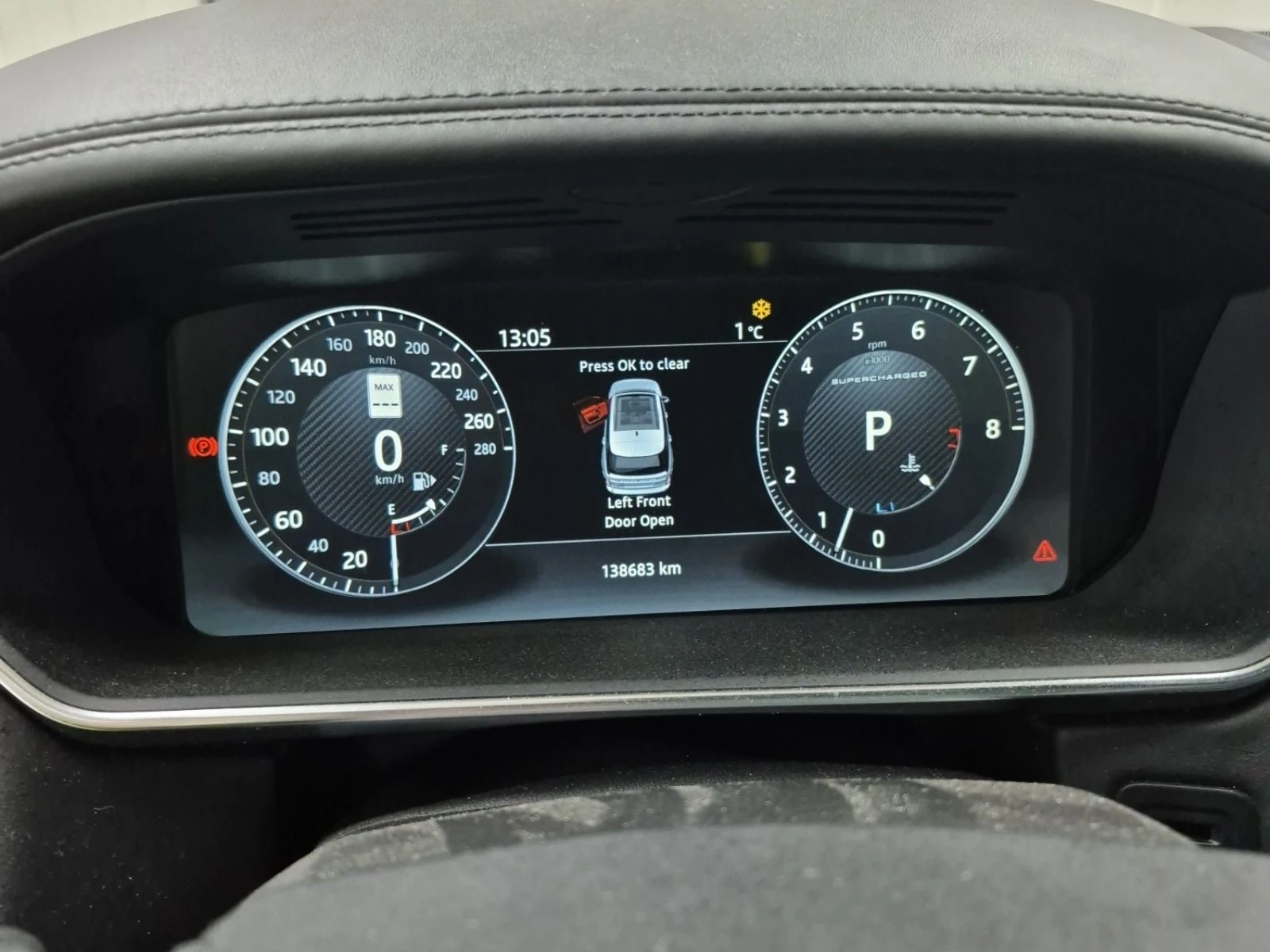 Land Rover Range rover AUTOBIOGRAPHY АВТО КРЕДИТ, снимка 10 - Автомобили и джипове - 53951164