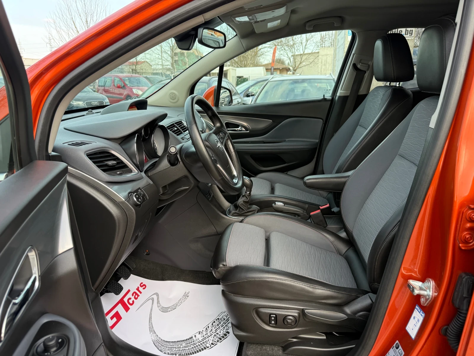 Opel Mokka 1.7D/4x4/ORANGE/COSMO, снимка 9 - Автомобили и джипове - 53988572