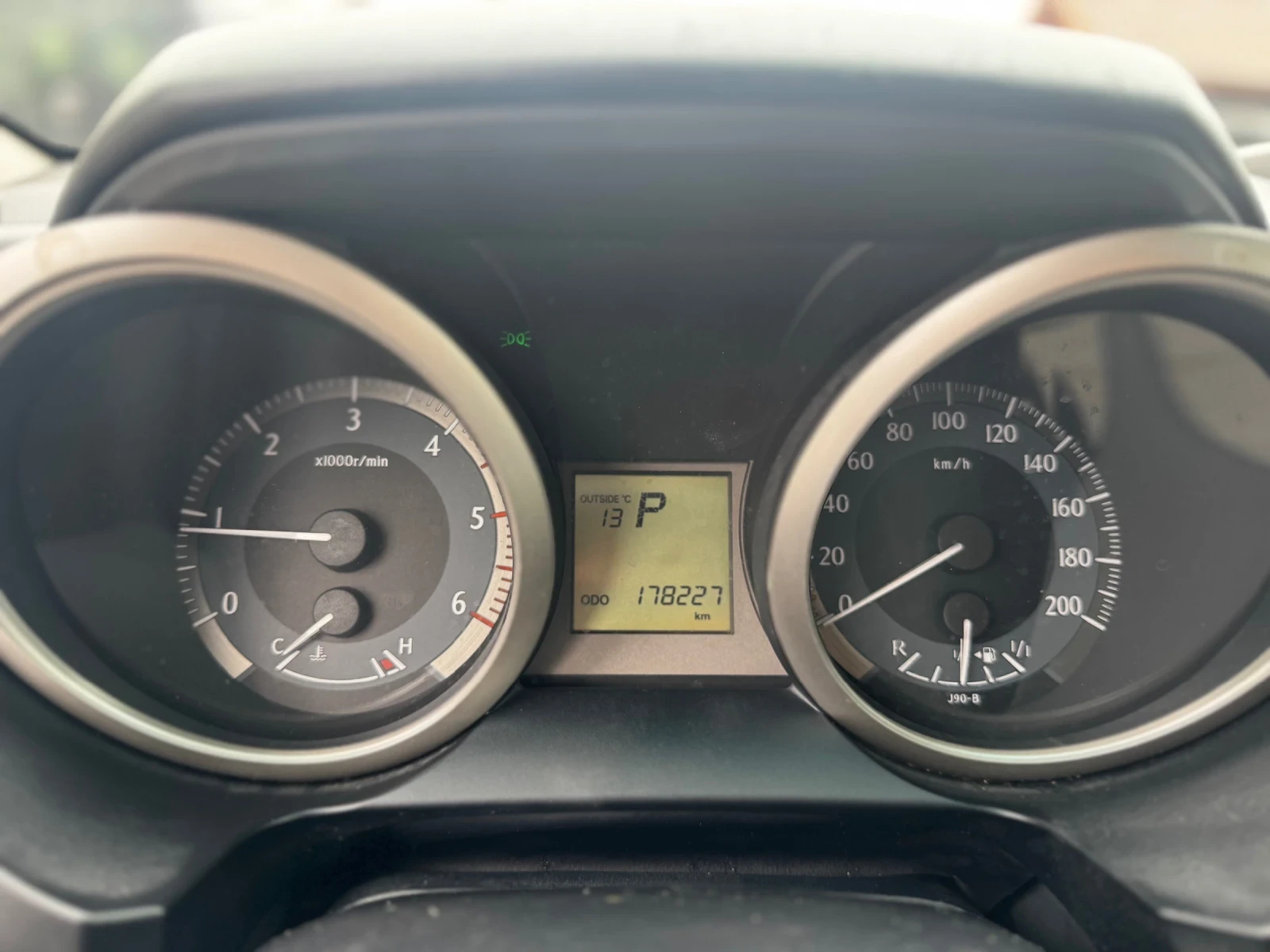 Toyota Land cruiser 3.0d4d* 190к.с.* Автомат, снимка 9 - Автомобили и джипове - 54106332