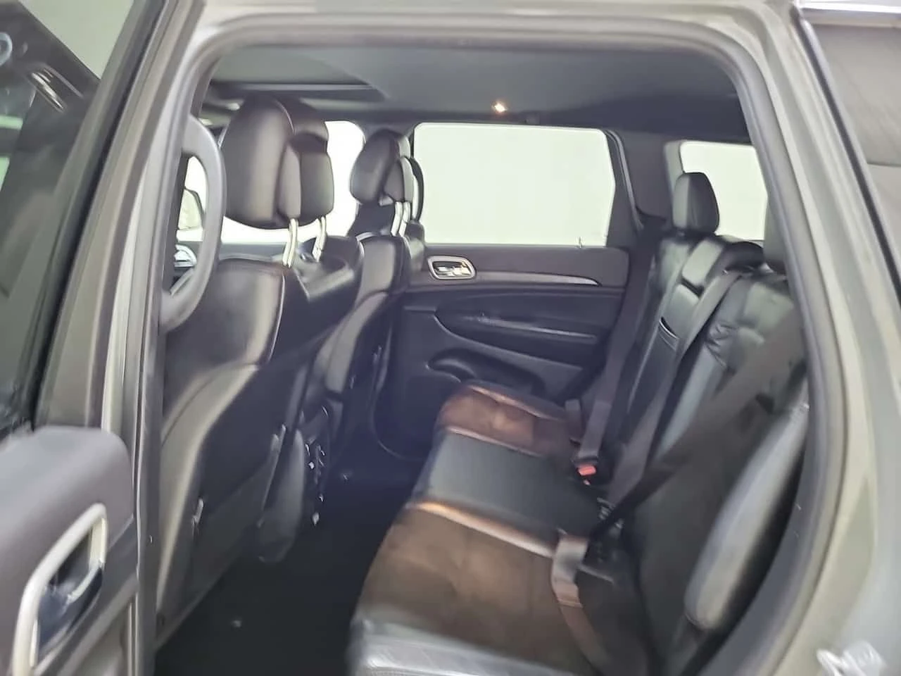 Jeep Grand cherokee  ALTITUDE| PANORAMA| ПОДГРЕВИ| 2 КЛЮЧА| , снимка 14 - Автомобили и джипове - 54777476
