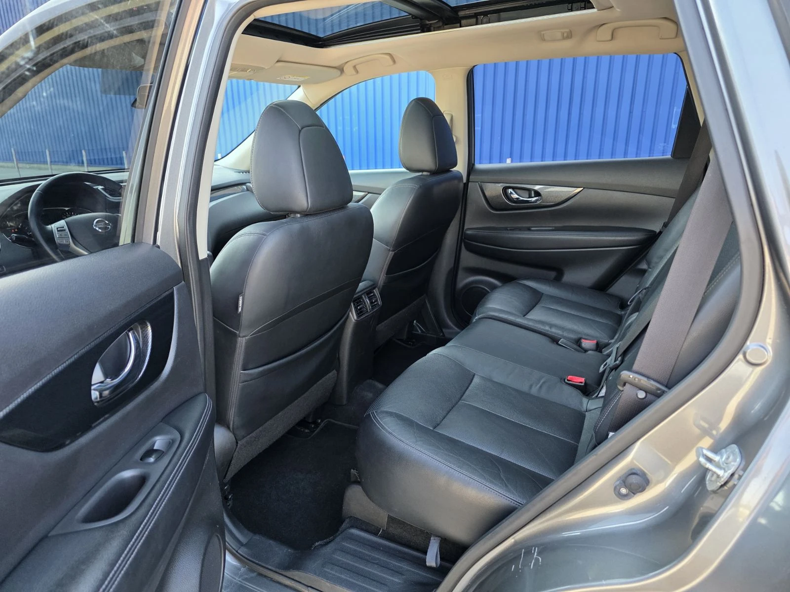 Nissan X-trail, снимка 8 - Автомобили и джипове - 55702645