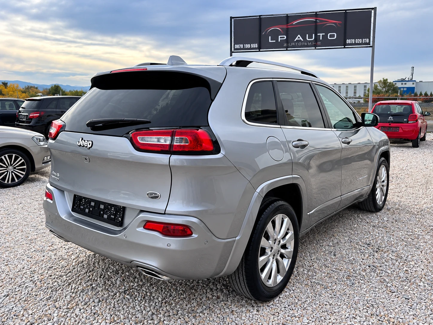Jeep Cherokee * 2.2* Mjt* 200�.�* Overland* 4WD* FULL*  | Mobile.bg � ����������� 6