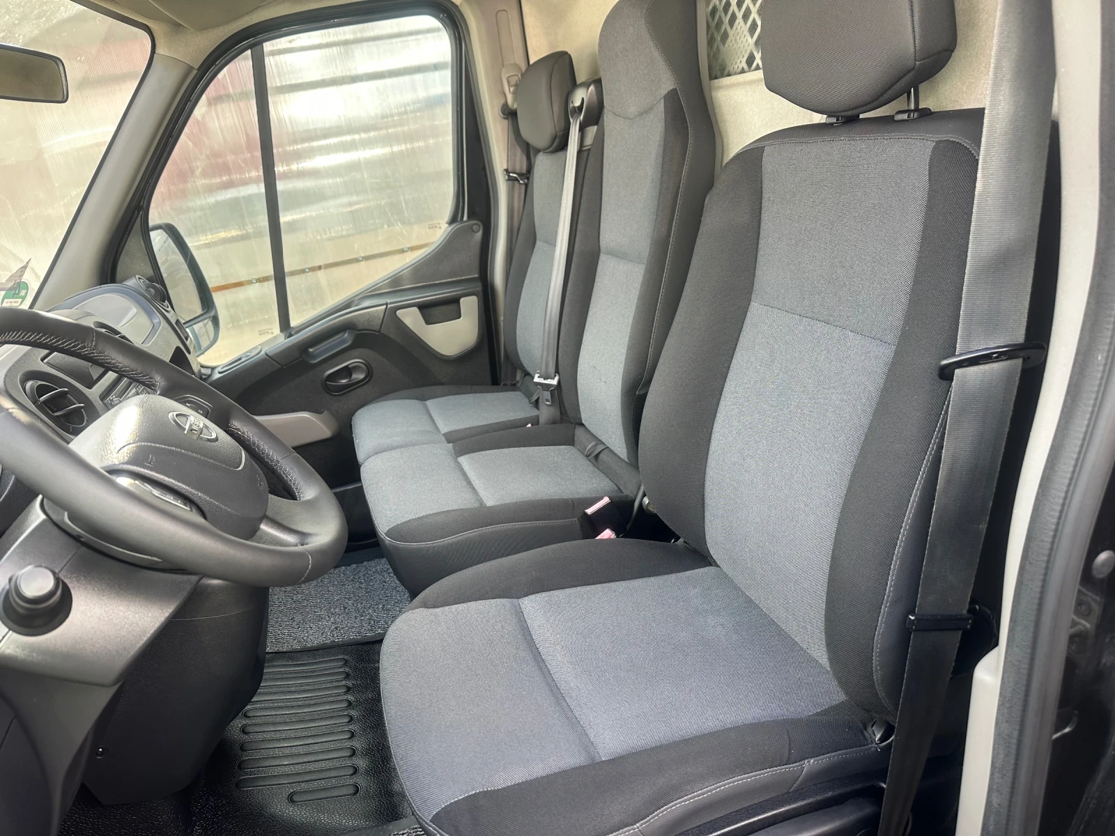 Nissan NV400 2.3 CDTI maxi, снимка 9 - Бусове и автобуси - 54124446