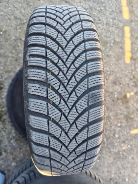Гуми с джанти Semperit 195/65R15, снимка 6