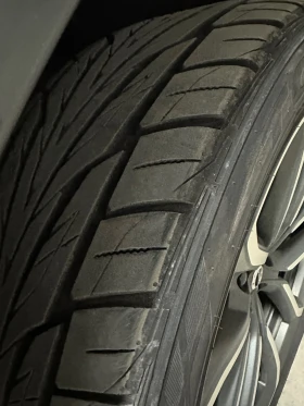 Гуми Всесезонни 275/45R20, снимка 2 - Гуми и джанти - 53527785