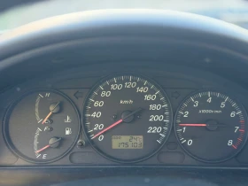 Mazda 323 1.3i КЛИМАТИК, снимка 10