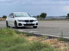 BMW 330 xDrive M Pack, снимка 1