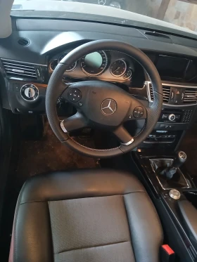 Mercedes-Benz E 220, снимка 14