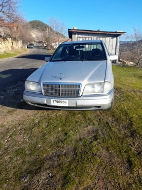 Mercedes-Benz C 180, снимка 1