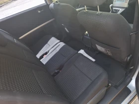 Обява за продажба на Toyota Corolla verso ~9 900 лв. - изображение 4