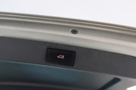 Skoda Octavia Scout 2.0TDI 184к.с 4х4* Xennon* Full, снимка 17