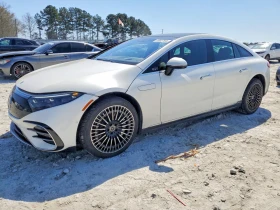 ������ Mercedes-Benz EQS