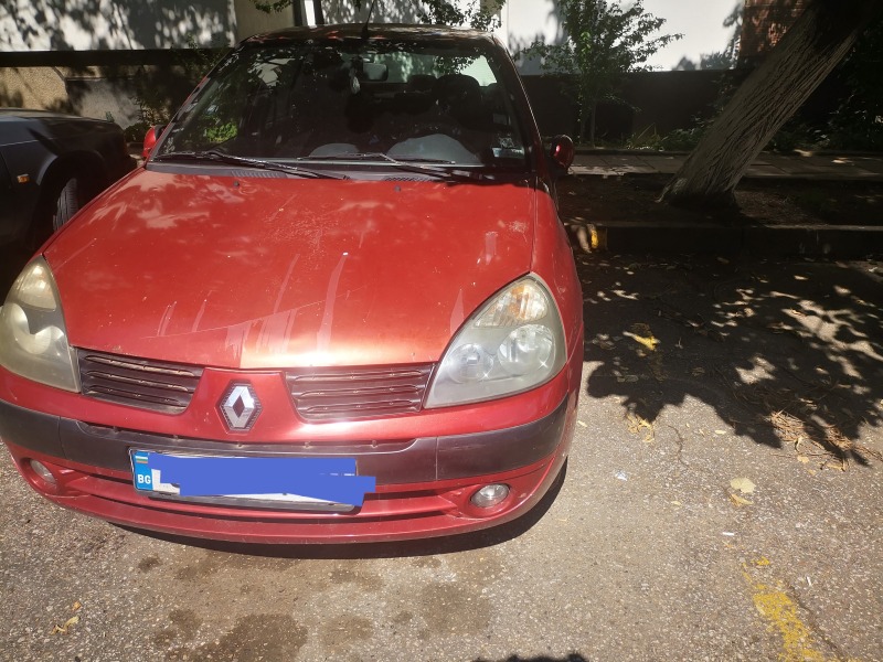 Renault Clio, снимка 2 - Автомобили и джипове - 46448532