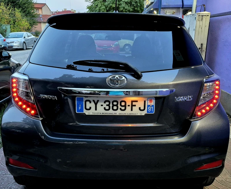 Toyota Yaris 1.4d4d-navi-facelift-veriga-6speed-japan , снимка 8 - Автомобили и джипове - 46940443