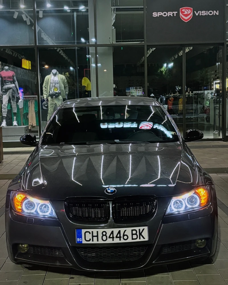 BMW 320 320, снимка 2 - Автомобили и джипове - 48360939