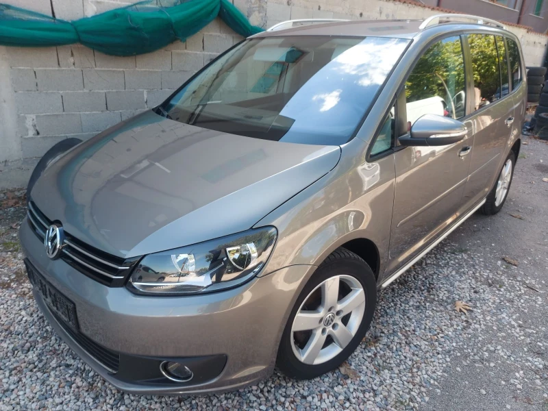 VW Touran 1.6TDI, снимка 2 - Автомобили и джипове - 47982370