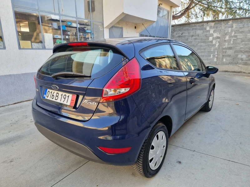 Ford Fiesta 1.4, снимка 5 - Автомобили и джипове - 51779025