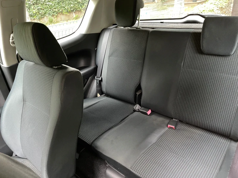 Suzuki Swift, снимка 10 - Автомобили и джипове - 52453274