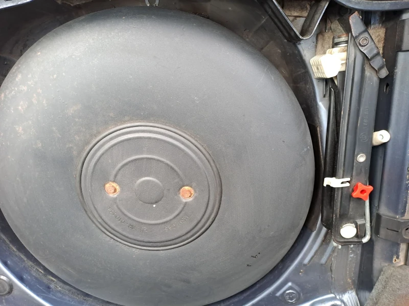 BMW 318 318 бензин+ газ, снимка 6 - Автомобили и джипове - 52215017