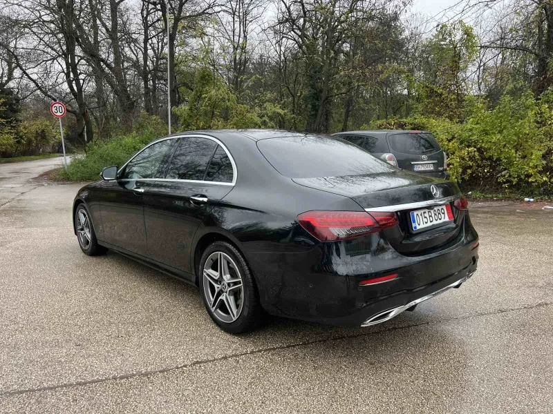 Mercedes-Benz E 220, снимка 13 - Автомобили и джипове - 52469501