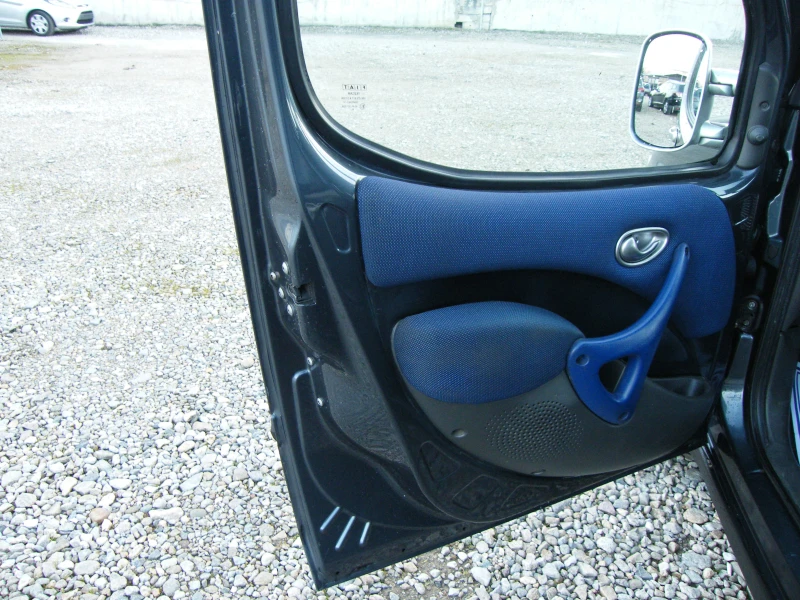 Fiat Doblo 1.9 JTD, снимка 7 - Автомобили и джипове - 53002725