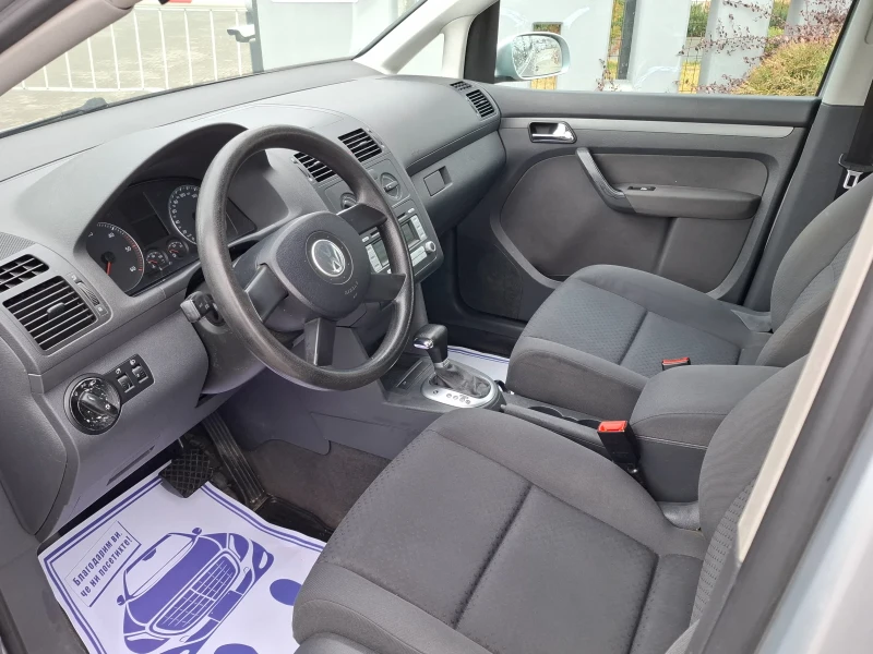 VW Touran 1.9TDI* (105кс)* АВТОМАТ* HOB ВНОС* , снимка 17 - Автомобили и джипове - 53247222