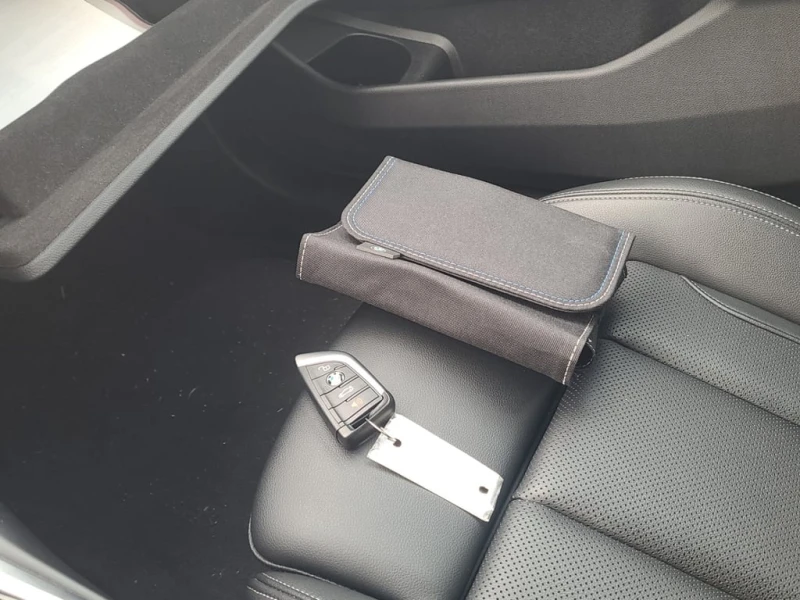 BMW 330 * 330I XDRIVE * CARFAX * ПОДГРЕВИ * , снимка 8 - Автомобили и джипове - 53251884