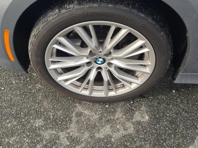 BMW 330 * 330I XDRIVE * CARFAX * ПОДГРЕВИ * , снимка 6 - Автомобили и джипове - 53251884