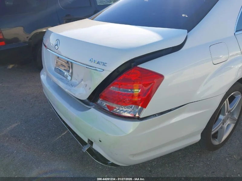 Mercedes-Benz S 550 5.5l 4Matic, снимка 6 - Автомобили и джипове - 53375157