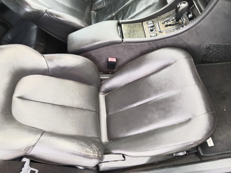 Mercedes-Benz CLK 200 KOMPRESSOR, снимка 10 - Автомобили и джипове - 53428167