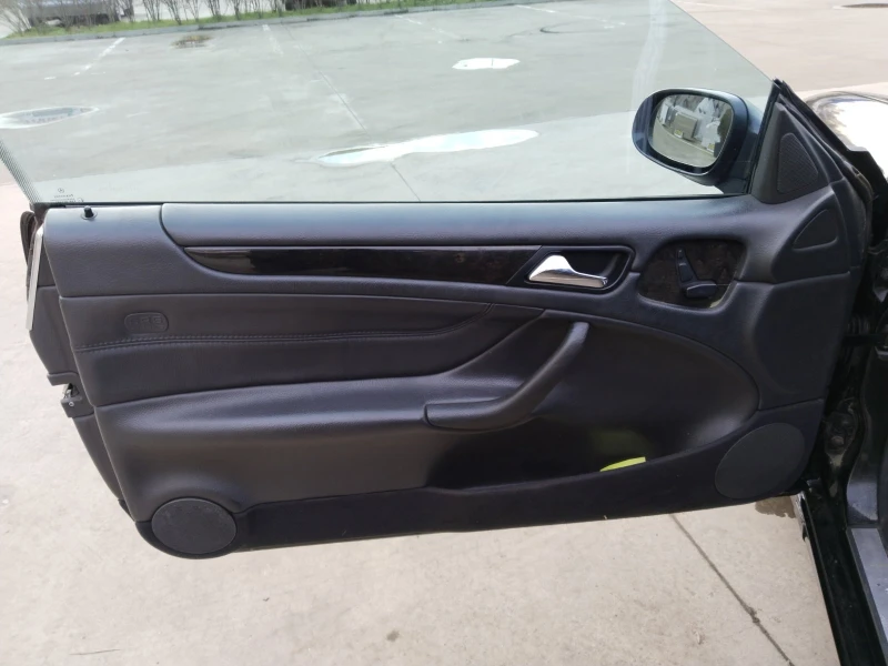 Mercedes-Benz CLK 200 KOMPRESSOR, снимка 8 - Автомобили и джипове - 53428167