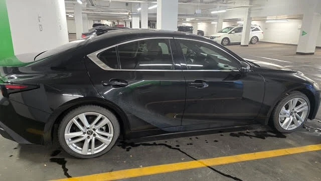 Lexus IS 300 CARFAX * * АВТО КРЕДИТ * * , снимка 3 - Автомобили и джипове - 52795342