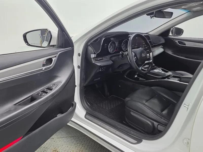 Hyundai Grandeur Grandeur Ig 3.0 Lpi , снимка 10 - Автомобили и джипове - 54998717