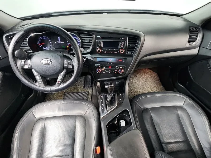 Kia K5 2.0 PRESTIGE BASIC MODEL, снимка 7 - Автомобили и джипове - 55025540