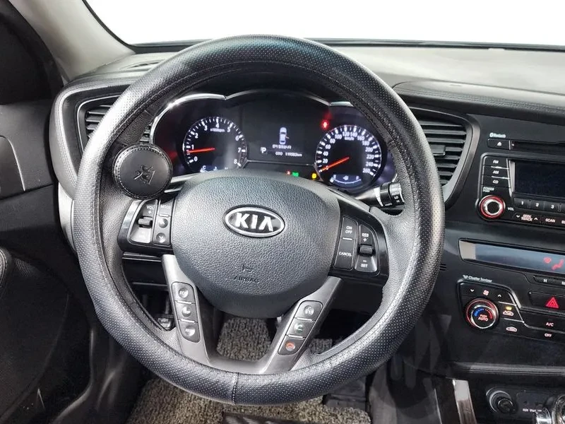 Kia K5 2.0 PRESTIGE BASIC MODEL, снимка 13 - Автомобили и джипове - 55025540