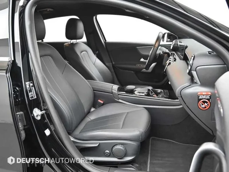 Mercedes-Benz A 220, снимка 10 - Автомобили и джипове - 55790299