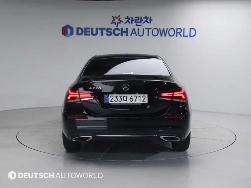 Mercedes-Benz A 220, снимка 4 - Автомобили и джипове - 55790299