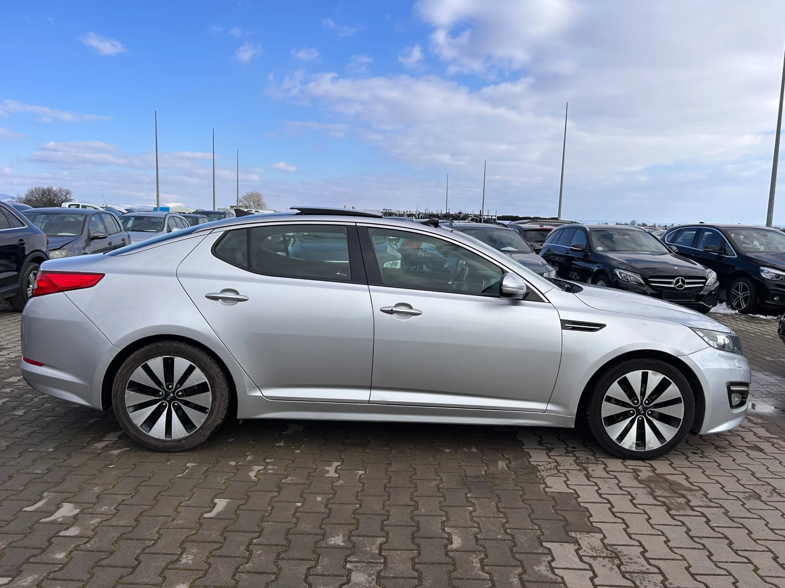 Kia Optima 1.7CRDI NAVI/KOJA/PANORAMA EURO 5 - изображение 5