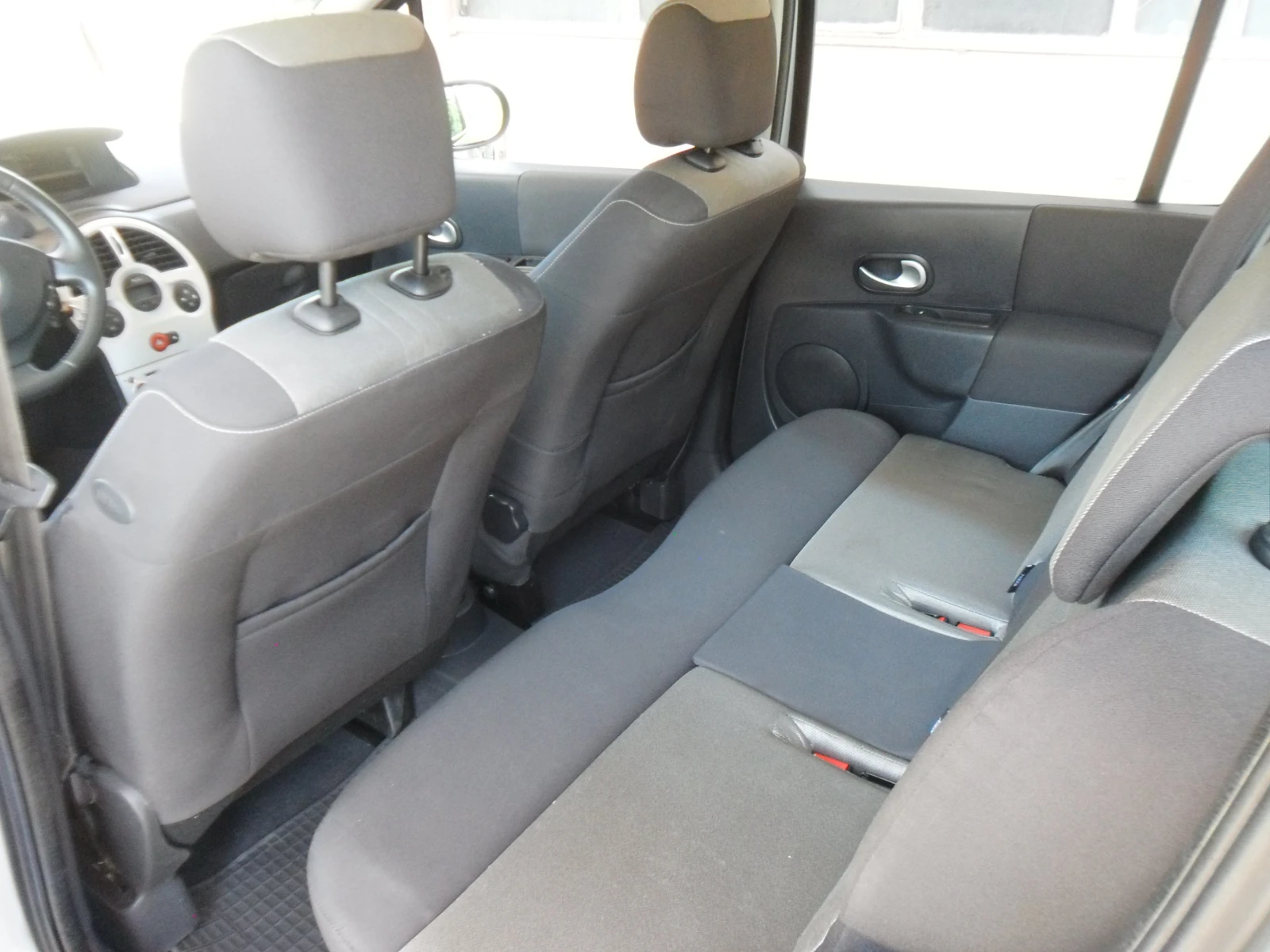 Renault Modus 1, 2i-AUTOMAT-KLIMATRONIK - изображение 9