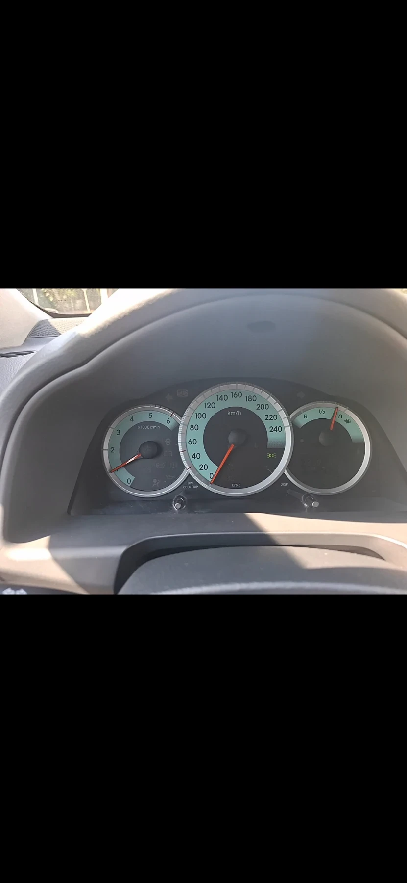 Toyota Corolla verso  - изображение 10