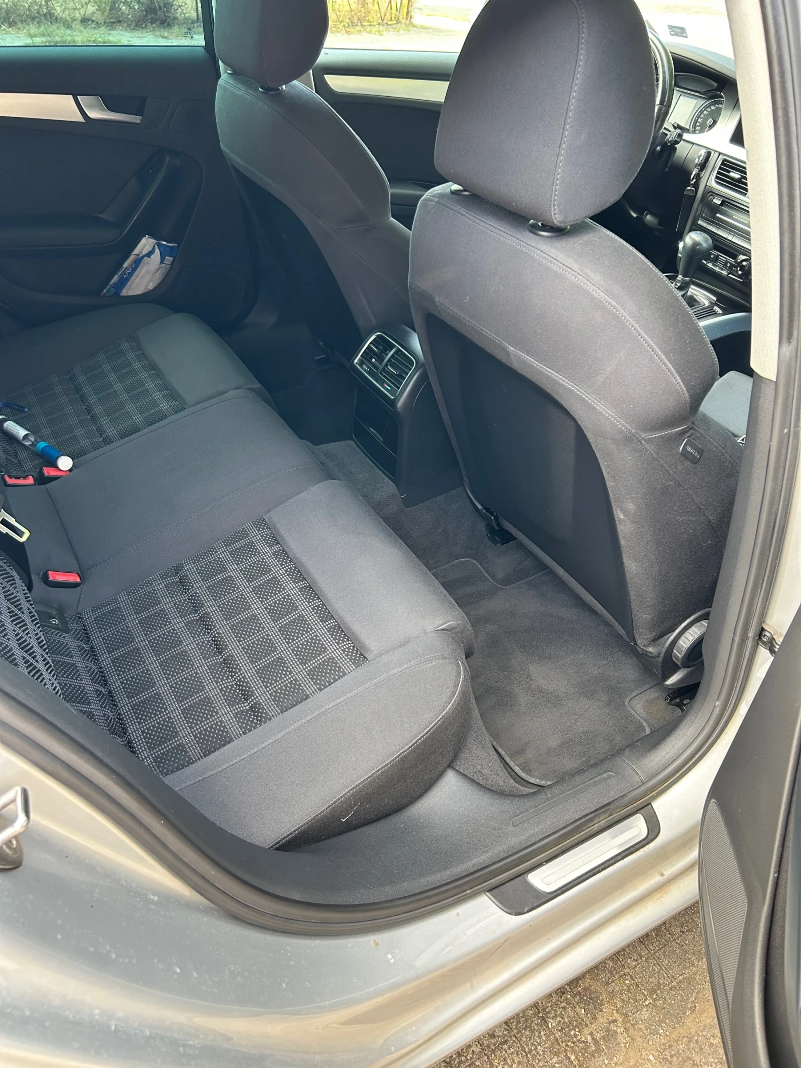 Audi A4 2.0TDI - изображение 10