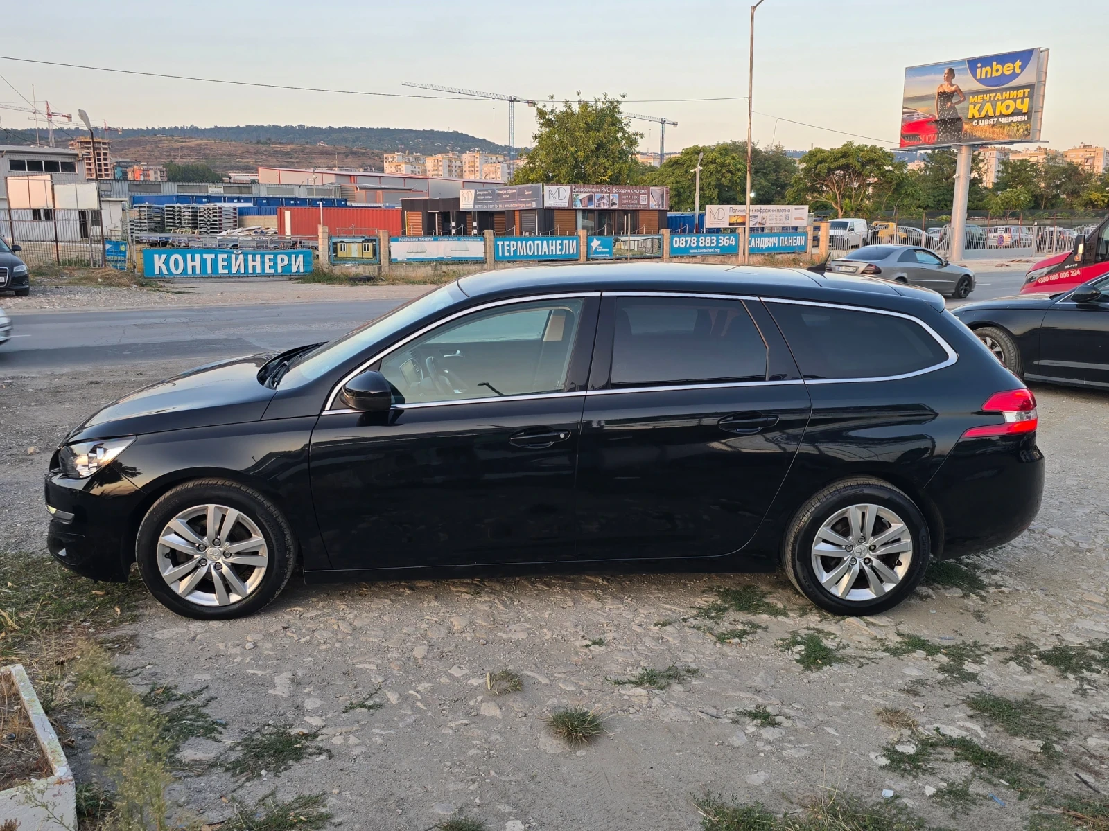 Peugeot 308 1.6HDI* НАВИ* ПАНОРАМА  - изображение 4