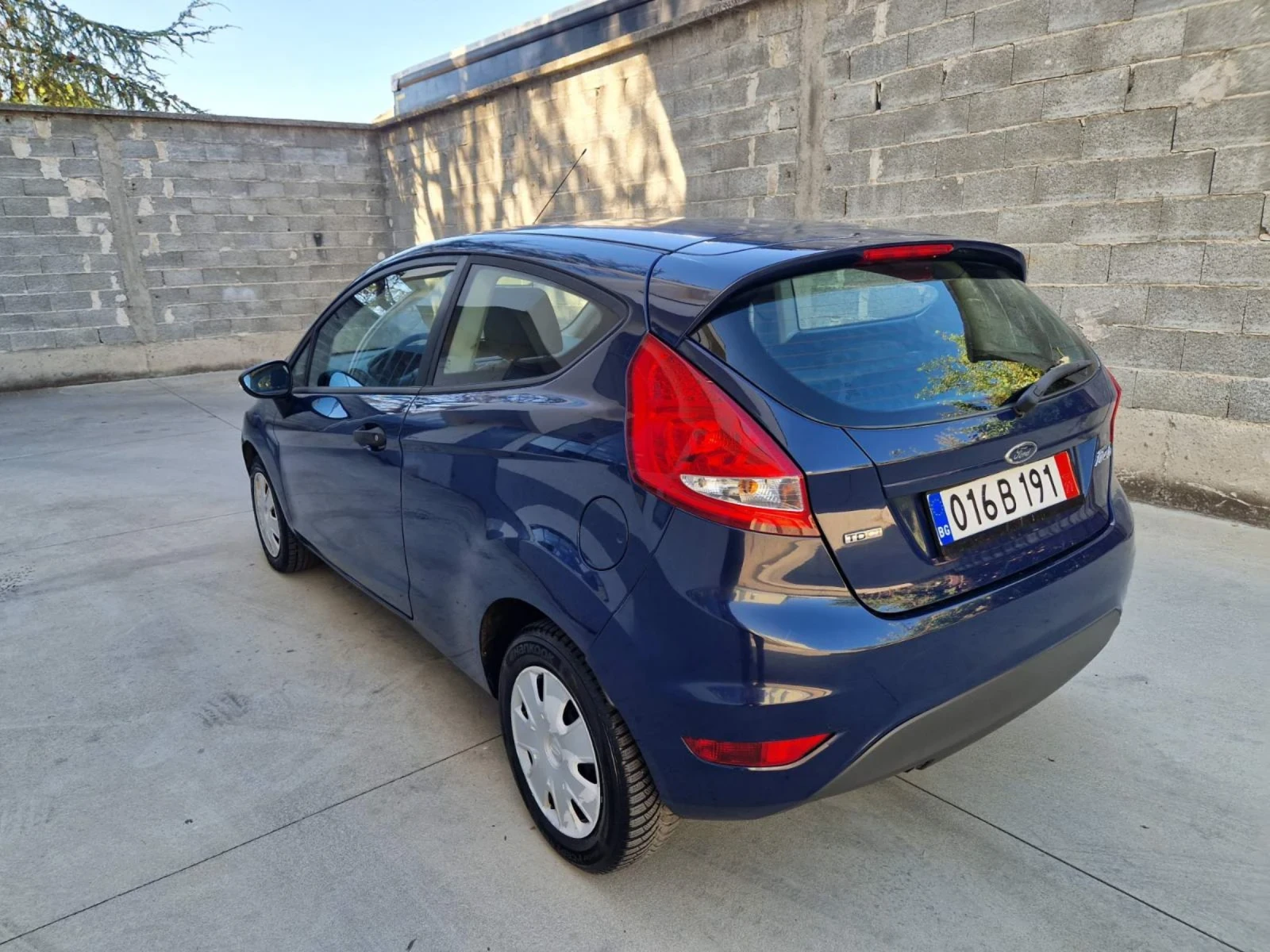 Ford Fiesta 1.4 - изображение 4
