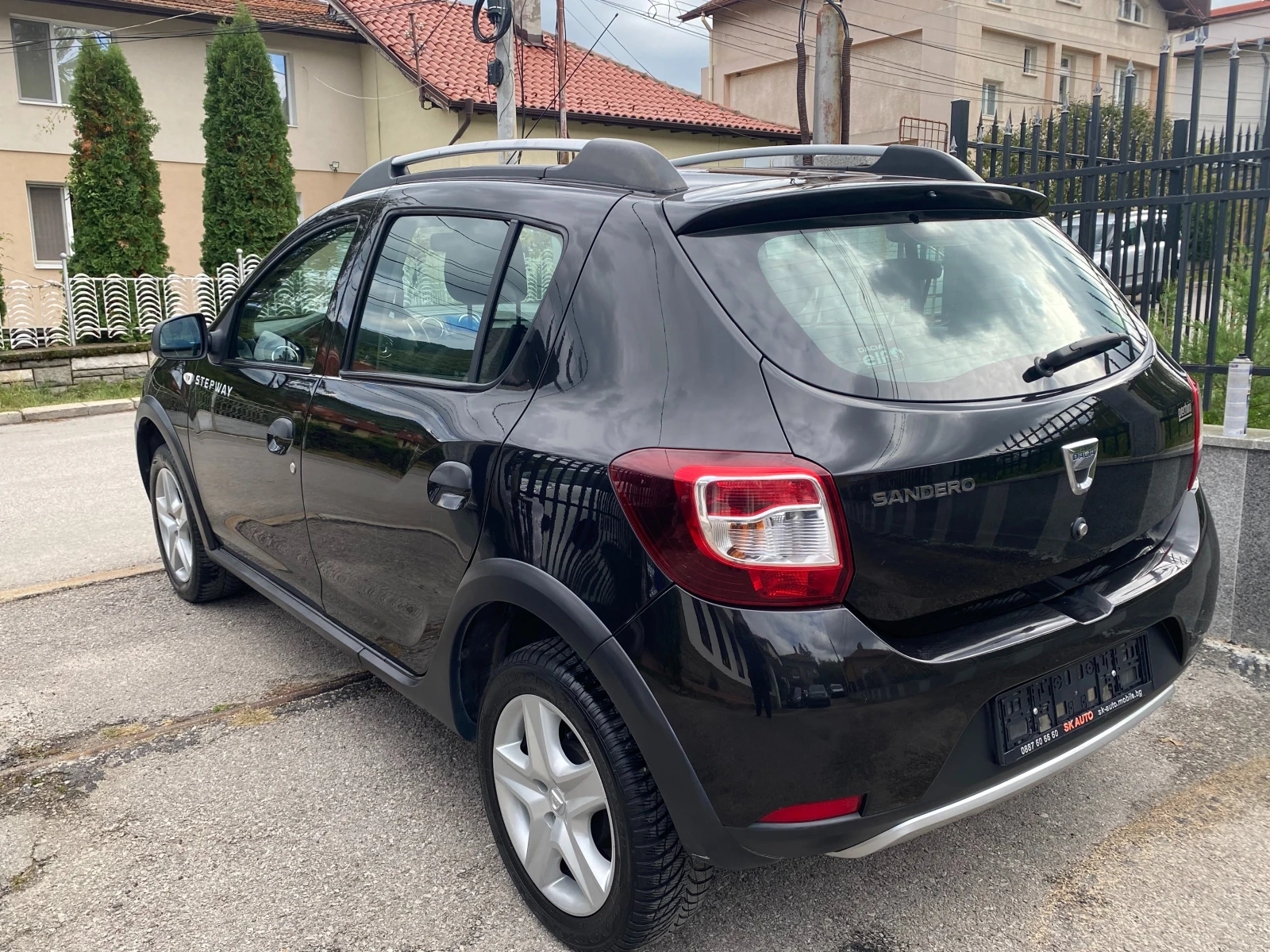 Dacia Sandero 1.0i-90k.s-STEPWAY-2014g-EURO5B-NAVI- - изображение 4
