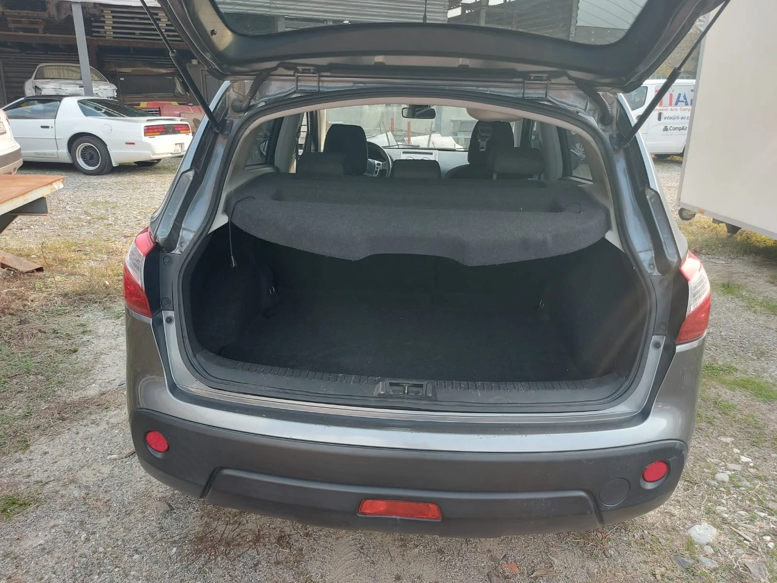 Nissan Qashqai 1.6 ������ ��������� 360 ������� ������  | Mobile.bg � ����������� 9