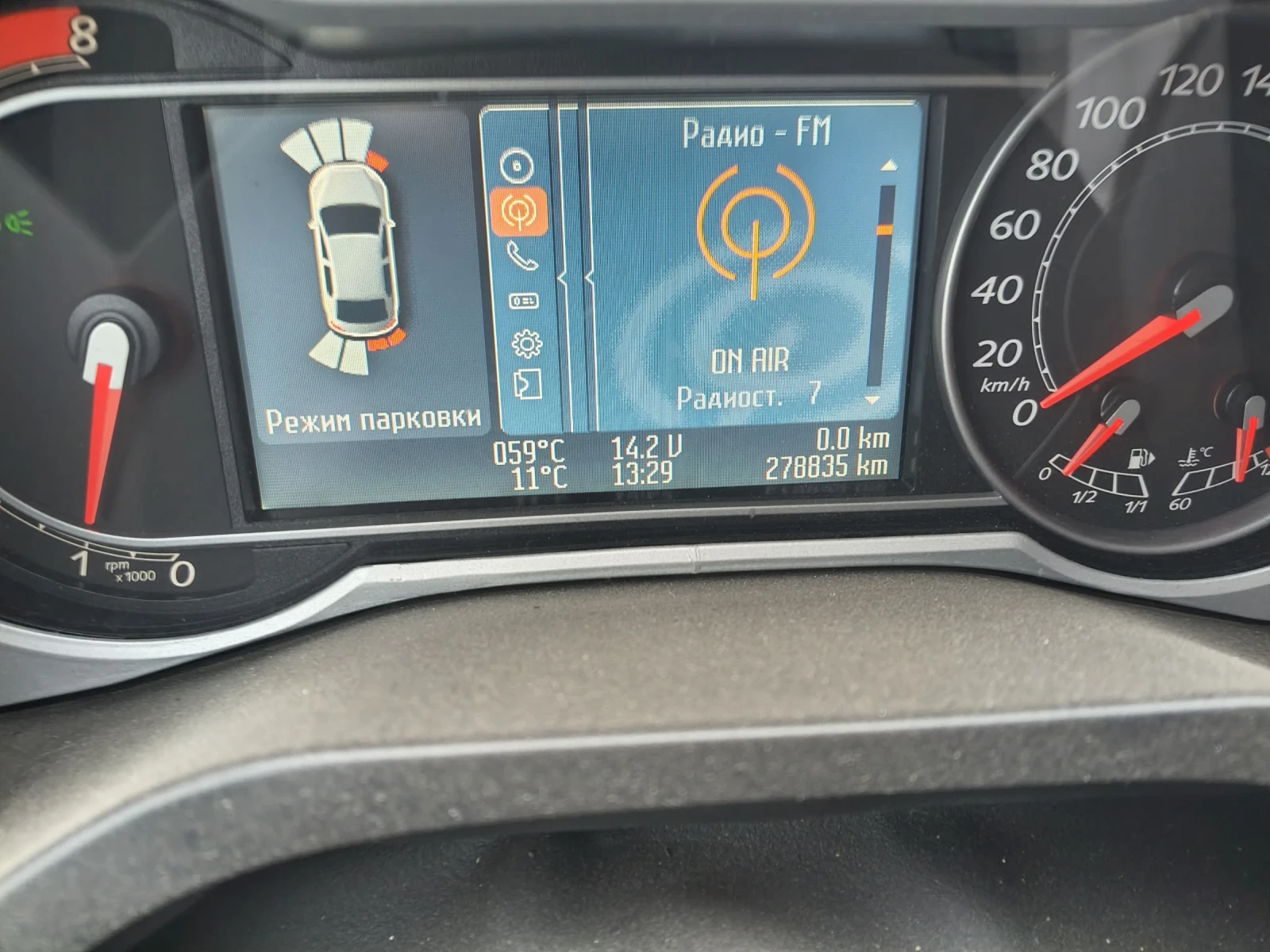 Ford S-Max 2.0i газ бензин  - изображение 7